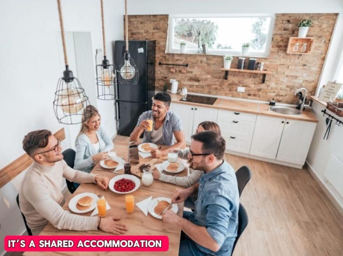 *Ra60G* For Your Most Relaxed & Cosy Stay + Free Parking + Free Fast Wifi * Morley  Exterior photo